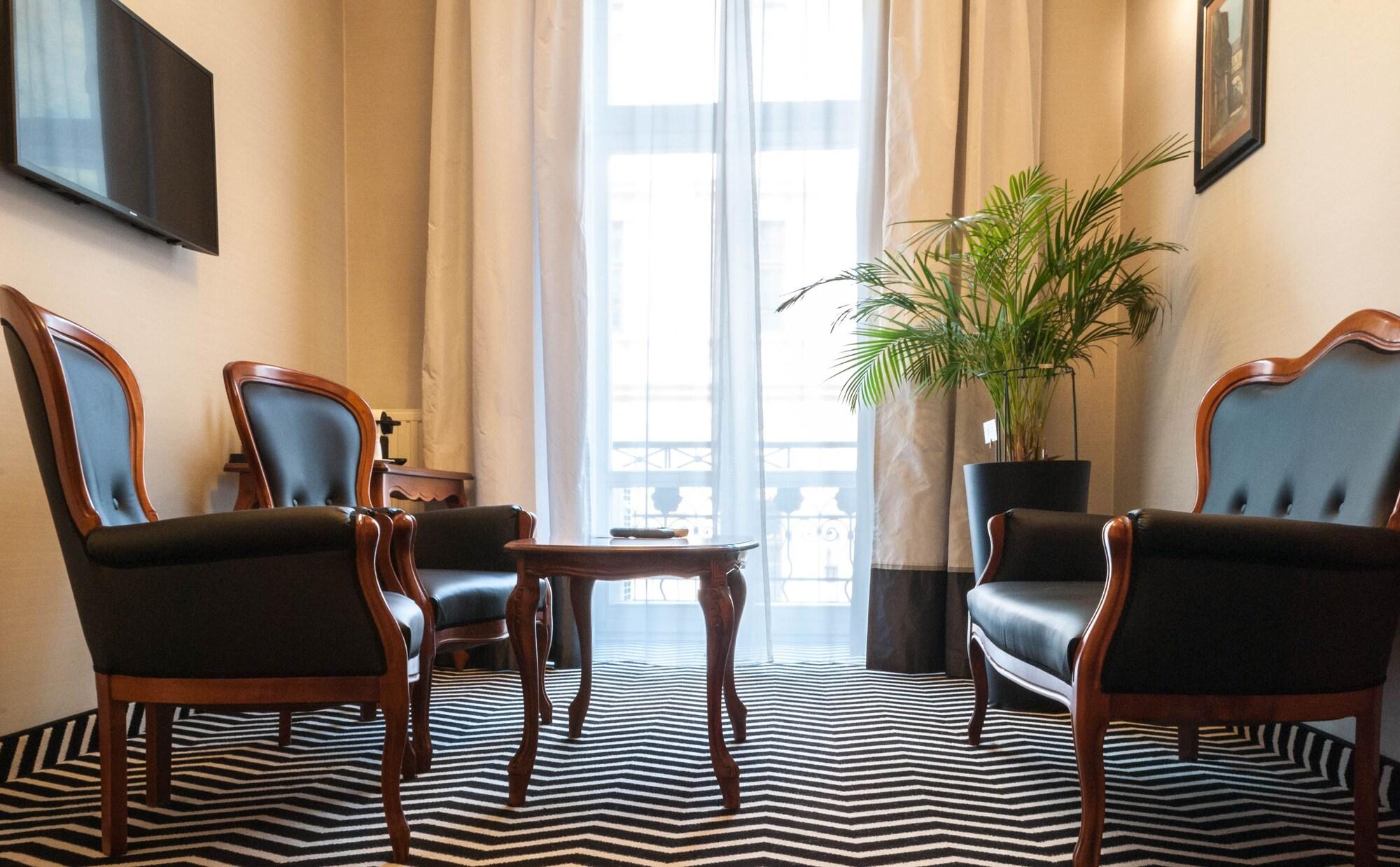 Hotel Senacki كراكوفيا المظهر الخارجي الصورة