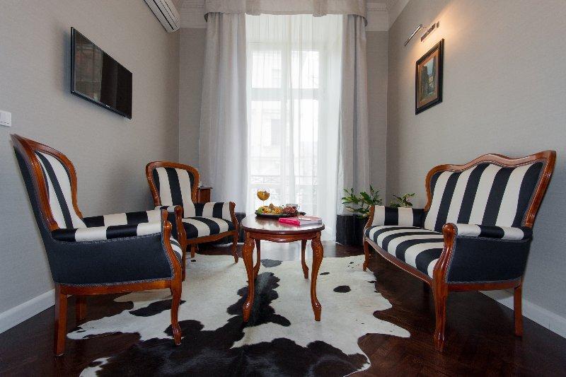 Hotel Senacki كراكوفيا المظهر الخارجي الصورة